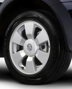 Holden Adventra 2003 года